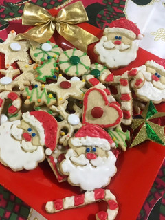 Una foto de Galletitas Navideñas De Canela y Jengibre