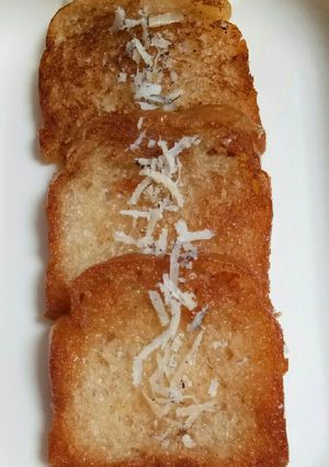 A picture of Crispy Sugar Syrup Bread(Bread Chashni).