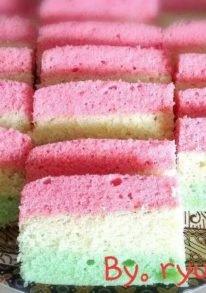 Foto resep Bolu pelangi kukus tanpa santan
