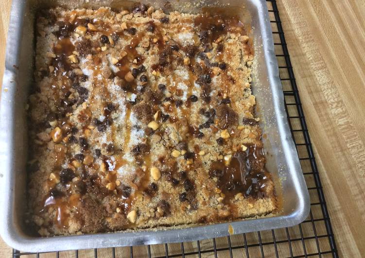 Steps to Make Quick Caramel apple strawberry crisp