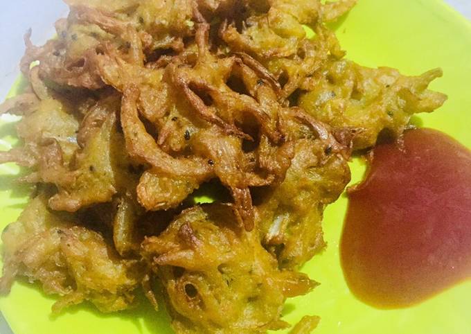 Easiest Way to Prepare Gordon Ramsay Crispy onion pakora