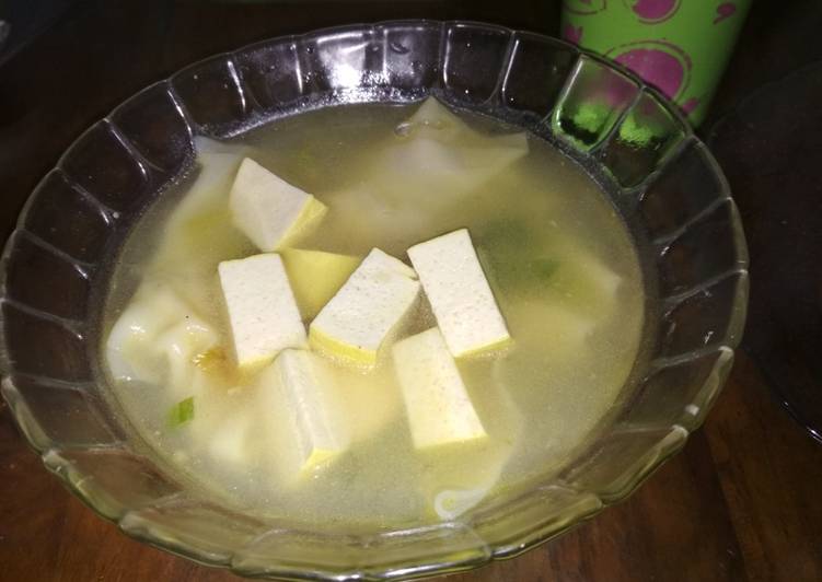 Sop Dumpling Tahu