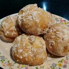 รูปของ Donat ndeso donat kentang simpel pake banget