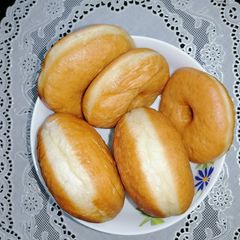 A picture of Pillow doughnut.