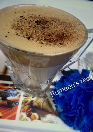 A picture of Butterscotch Dalgona coffee.