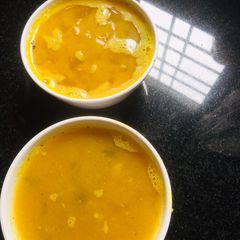 A picture of Pineapple soup.