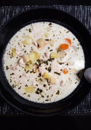 Tárkonyos csirkeragu leves recept fotója