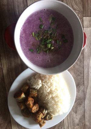 Hình của món Canh khoai mỡ thịt bằm.