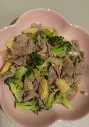 Foto resep Stir-fried broccoli beef