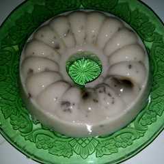 A picture of Puding Susu Oreo.