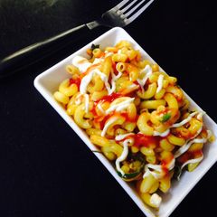 A picture of Spicy macroni.