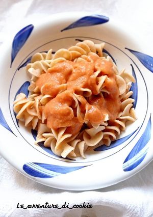 Foto di Pasta con sugo di pomodoro e cannellini
