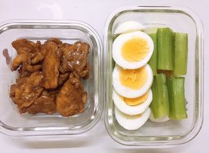 Hình của món Thịt heo kho tiêu & đậu bắp luộc trứng.