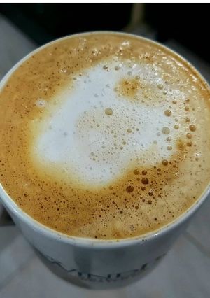 हॉट कॉफी (hot coffee recipe in Hindi) रेसिपी मुख्य फोटो