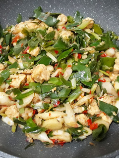 Foto resep TUMIS TEMPE DAUN KENCUR ~