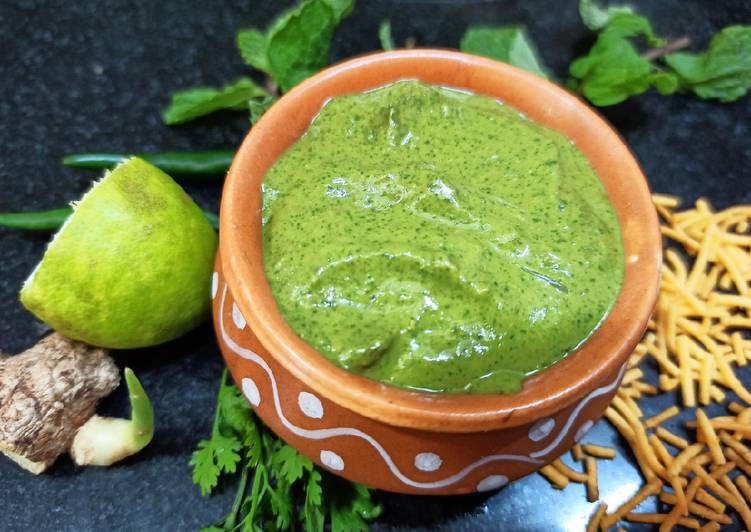 Steps to Cook Favorite Bhujia green Chutney