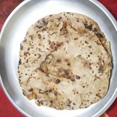 A picture of Aaloo Paratha.