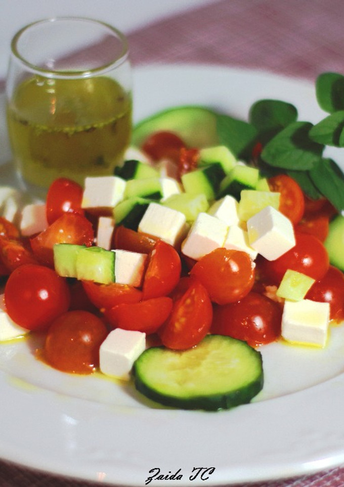 Una foto de Ensalada con Queso Feta