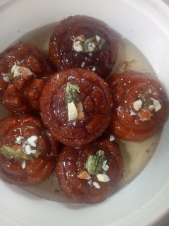 கோதுமை ஜாமுன் (Kothumai jamun recipe in tamil) செய்முறை முக்கிய புகைப்படம்