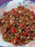 Ensalada templada de lentejas con chorizo y jamón, aliñadas a nuestro estilo
