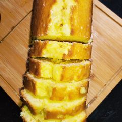 A picture of Super Moist Lemon Loaf Cake 🍰.