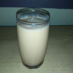 A picture of Banana smoothie.
