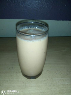 A picture of Banana smoothie.