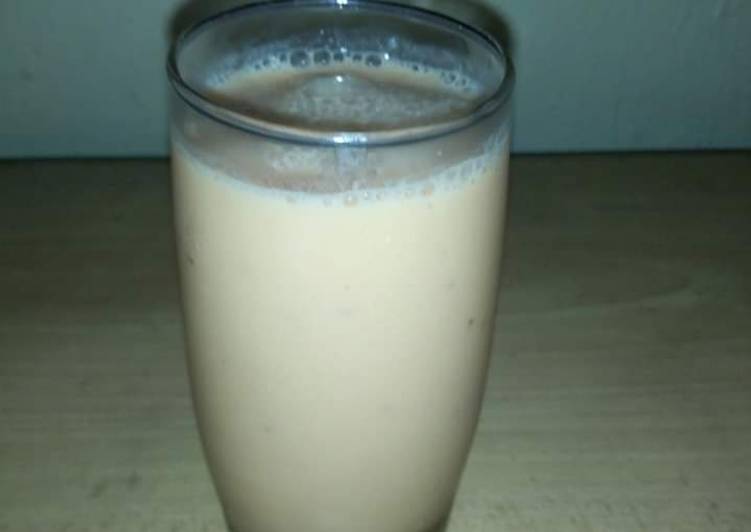 Recipe of Any-night-of-the-week Banana smoothie | This is Recipe So Tasty You Must Attempt Now !!