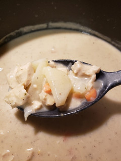 A picture of Creamy Chicken and Potato Soup.