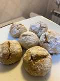 Especie de scones de limón dulce