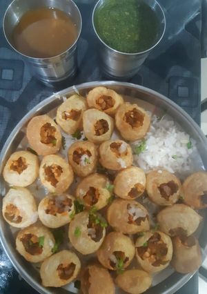 પાણીપુરી (Panipuri Recipe in Gujarati) રેસીપી મુખ્ય ફોટો