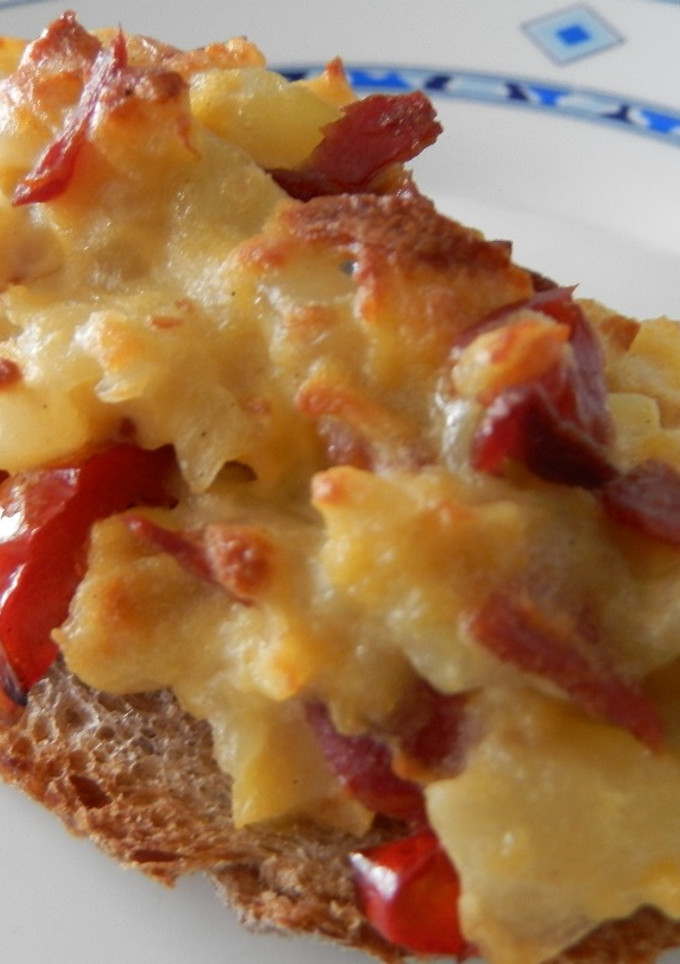 Una foto de Crema de tortilla con jamón