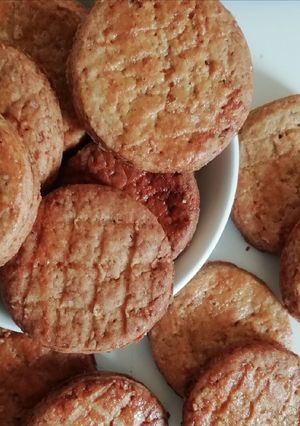A picture of Cardamon spiced digestive biscuit #mydigestivebiscuitcontest#.