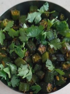 ભીંડા નુ શાક (Bhindi recipe in gujrati) રેસીપી મુખ્ય ફોટો