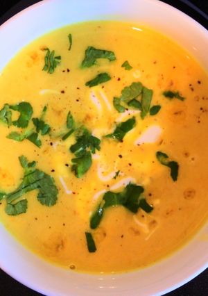 Una foto de Sopa India de lentejas rojas
