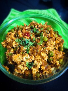 झटपट बनने वाली पनीर भुर्जी (jhatpat banane wali paneer bhurji recipe in Hindi) रेसिपी मुख्य फोटो