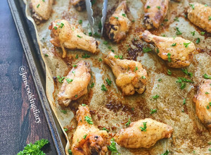 A picture of Salt and Pepper Baked Chicken Wings.