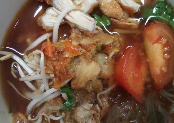 Soto ayam semarangan