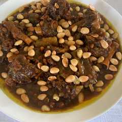 Una foto de Estofado de cordero dulce (المروزية)