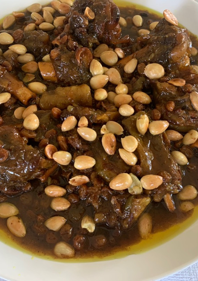 Una foto de Estofado de cordero dulce (المروزية)