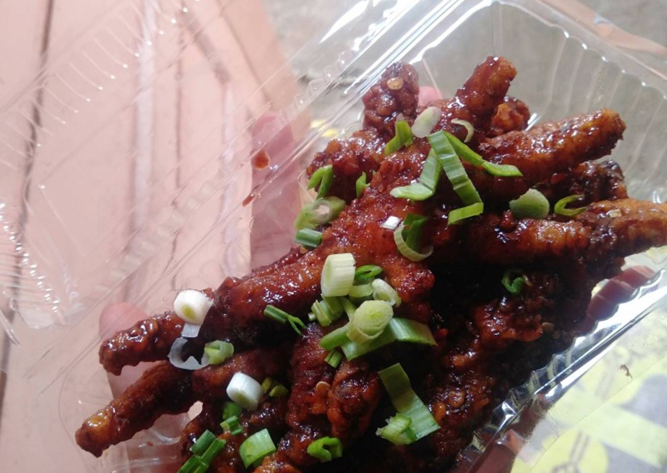 Ceker pedas manis