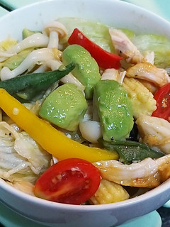 和風酪梨雞肉沙拉 的食譜成品照片