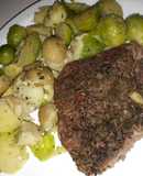 Carne al horno con tomillo y ajo