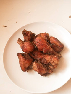 A picture of Marinated fried chicken.