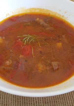 A picture of Easy Beef Soup.