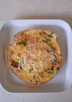 Foto resep Garlic bread ngasal #olahanrotitawar