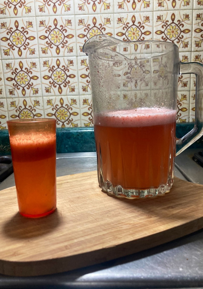 Una foto de Agua fresca de Fresa 🍓