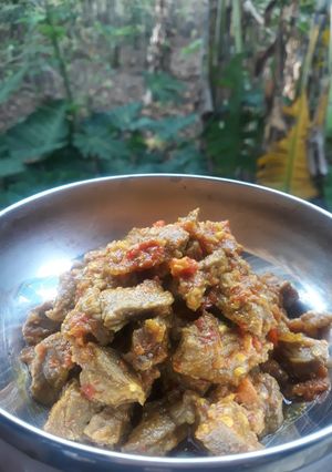 Foto resep Tumis daging sapi mercon