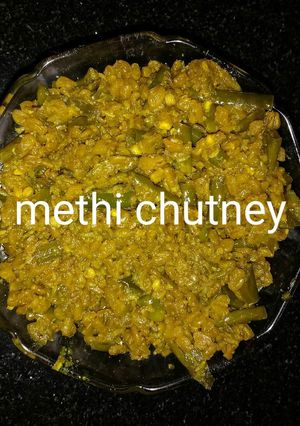 A picture of Methi and green chillies chutney.