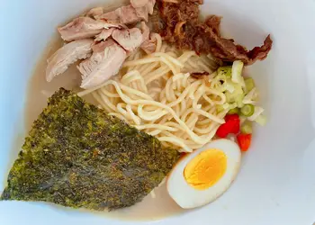 Masakan Populer Ramen Homemade Ala Warung